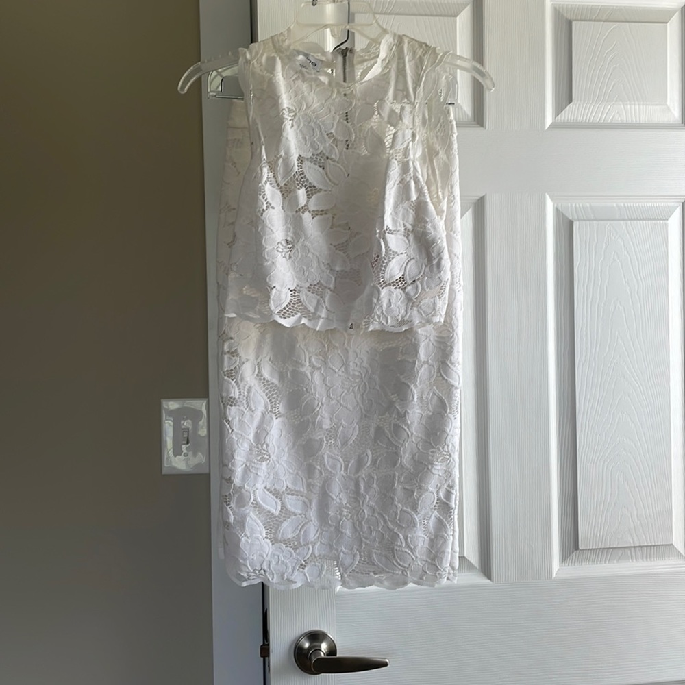 Bebe white co-ord lace top and skirt size 2
